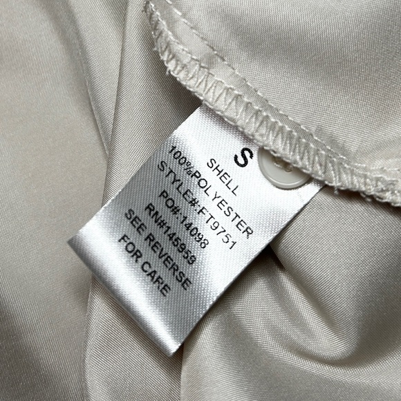 Dress Forum Satin Blouse - Picture 9 of 13